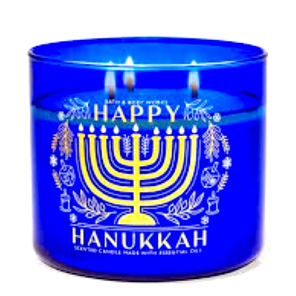 🕎 Bath & Body Works 3 wick Happy Hanukkah Candle- 14.5 oz